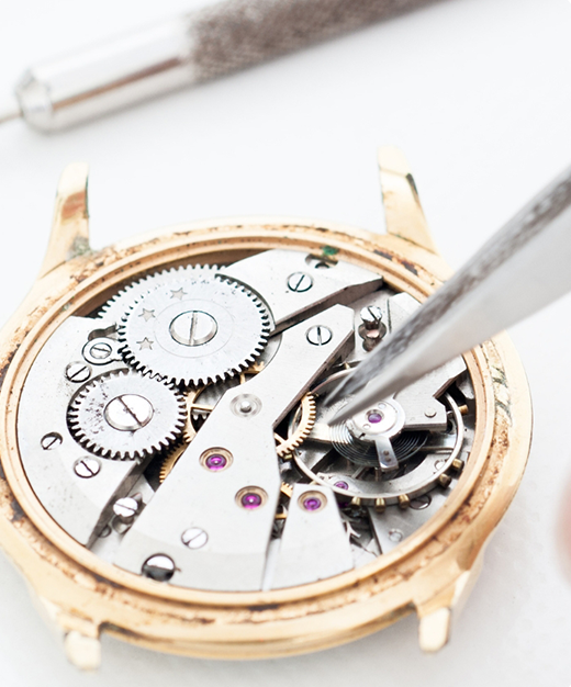 Reliable and meticulous watch repair service