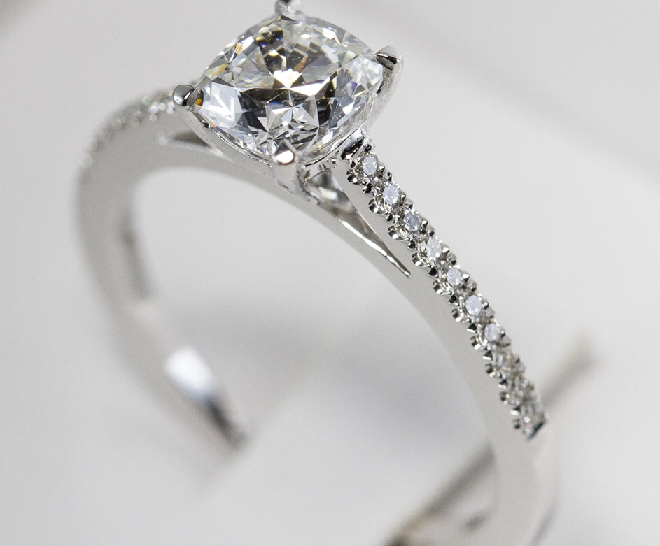Engagement-rings Engagement-rings