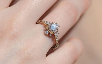Custom Vintage Engagement Rings That Stand Out