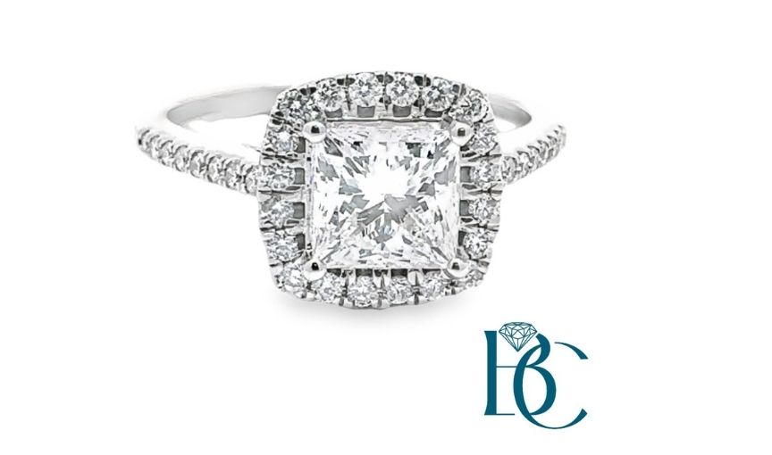 What Defines a Vintage Engagement Ring?