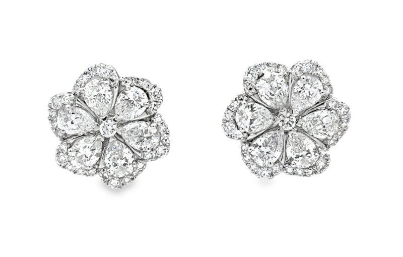 Diamond flower stud earrings.