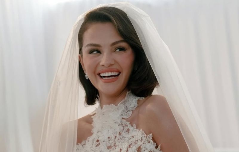 Selena Gomez in halter lace gown.