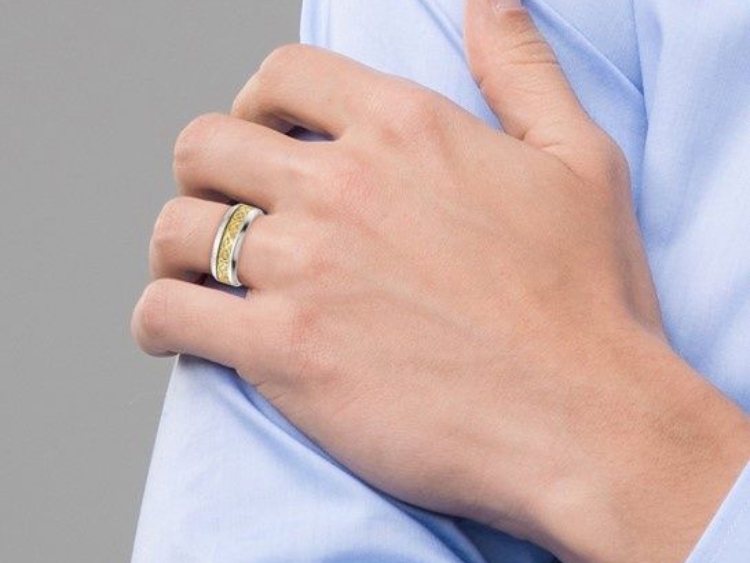 Men wearing titanium wedding band.